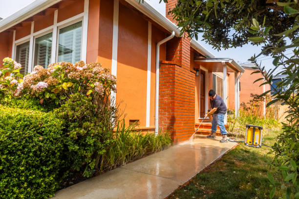 Fence Pressure Washing in Culver City, CA